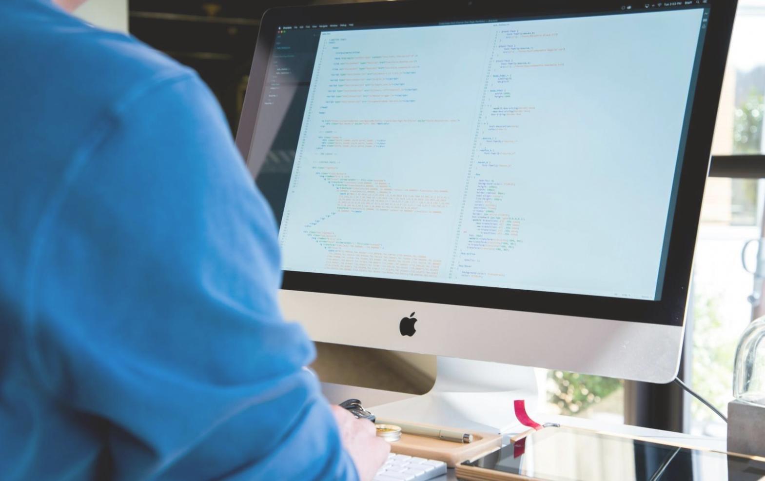 Advanced software development environment showcasing task management integration and workflow optimization